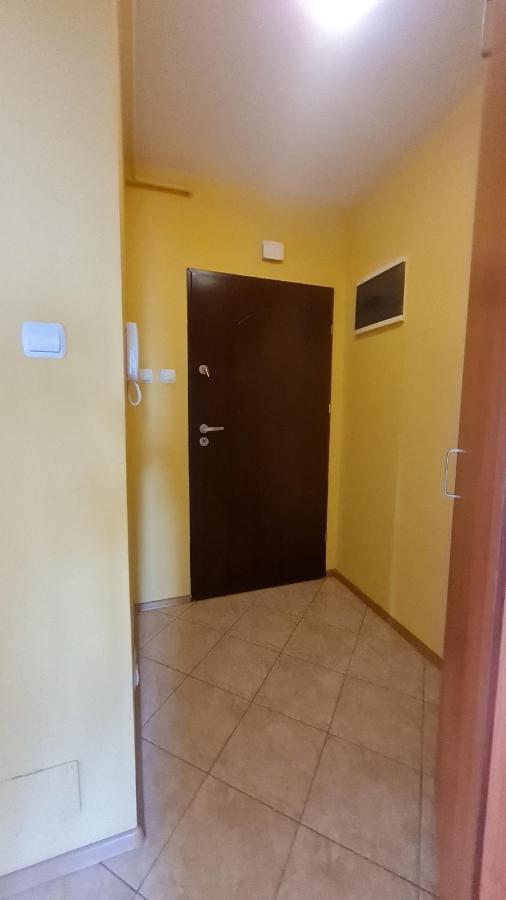 Apartament Dla Dwojga Krasnik Apartment Luaran gambar